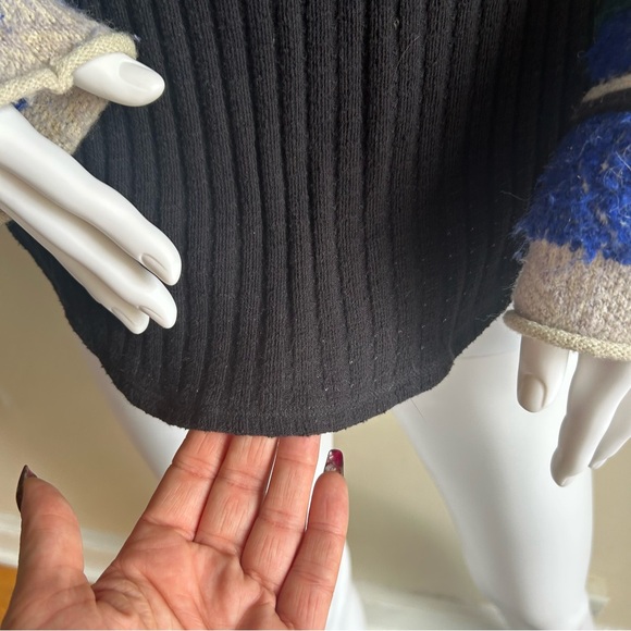 Free People Y2K-style Mixed Up Cuff Thermal Funnel Neck, Crochet, L - Picture 6 of 12